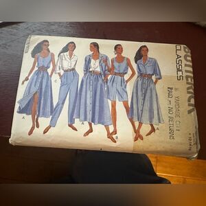 VINTAGE UNCUT BUTTERICK WOMENS SEWING PATTERNS #4928